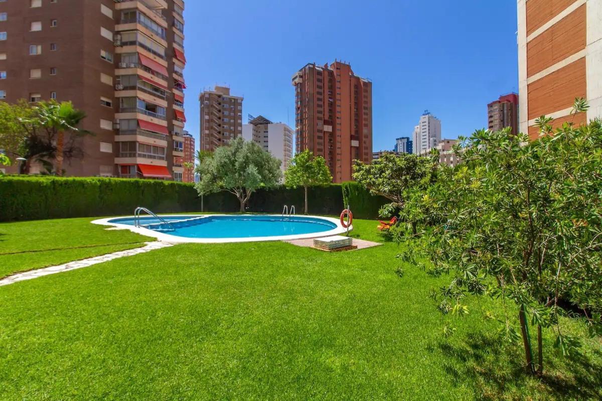 Sol Y Luz Apartamento Levante Centro Benidorm Bagian luar foto