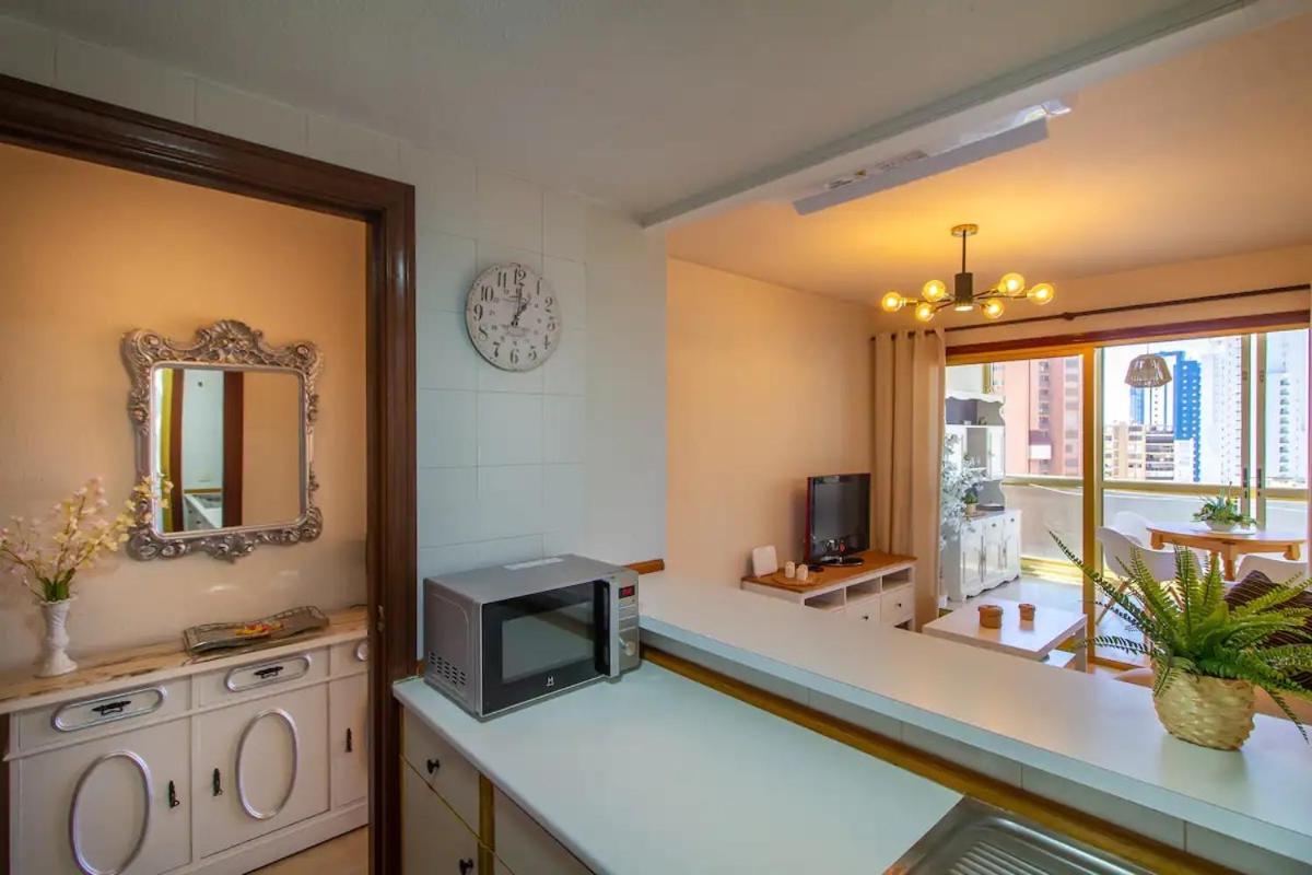 Sol Y Luz Apartamento Levante Centro Benidorm Bagian luar foto