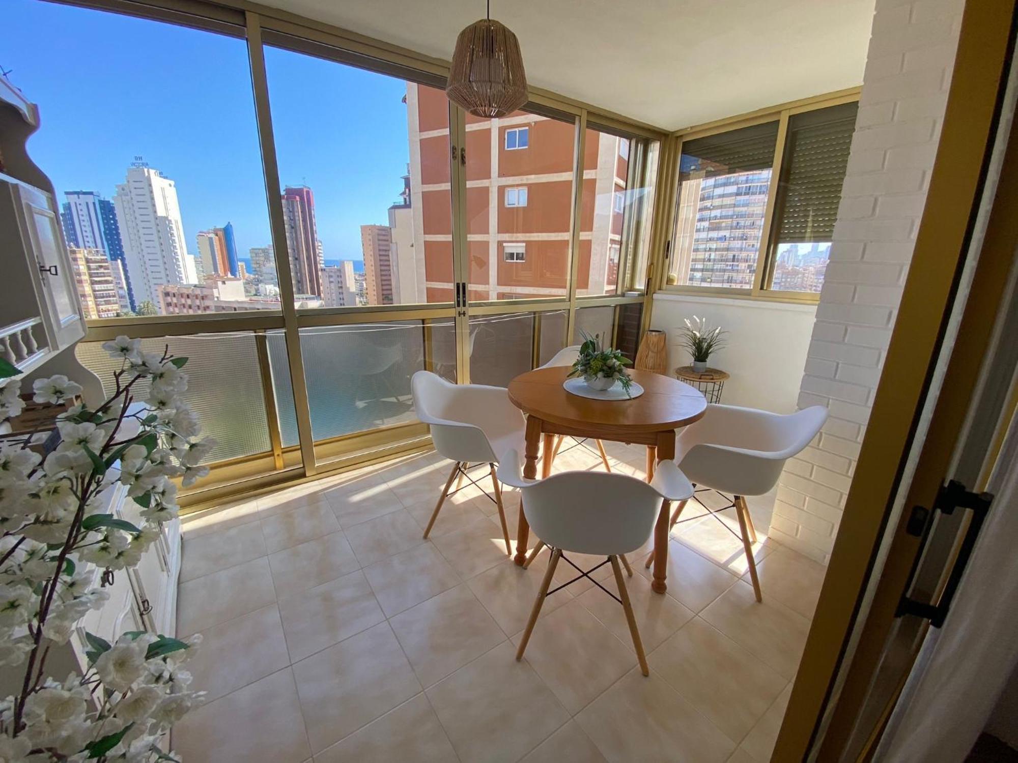 Sol Y Luz Apartamento Levante Centro Benidorm Bagian luar foto