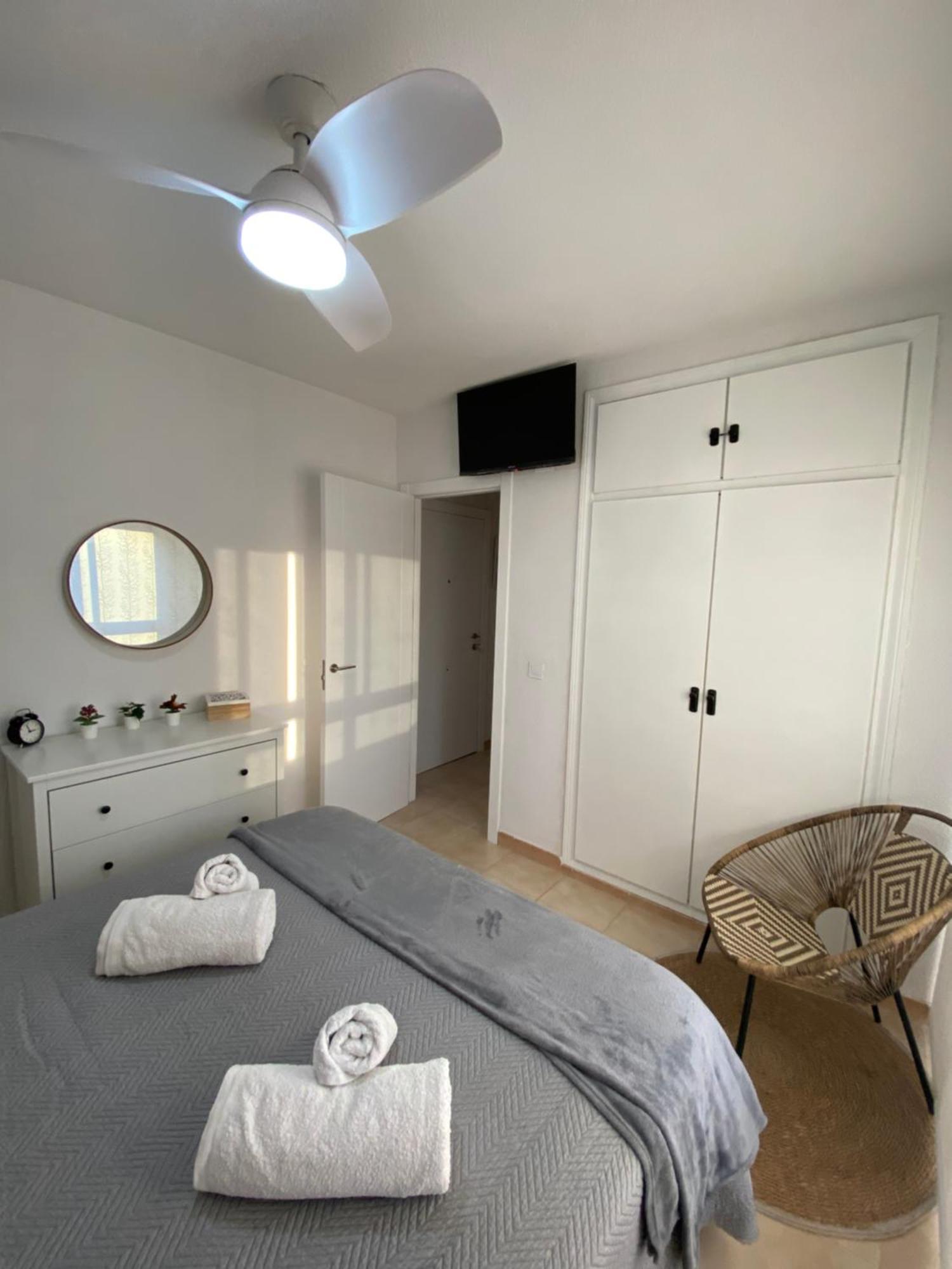 Sol Y Luz Apartamento Levante Centro Benidorm Bagian luar foto